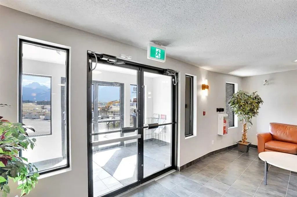 300 Palliser Lane, #218