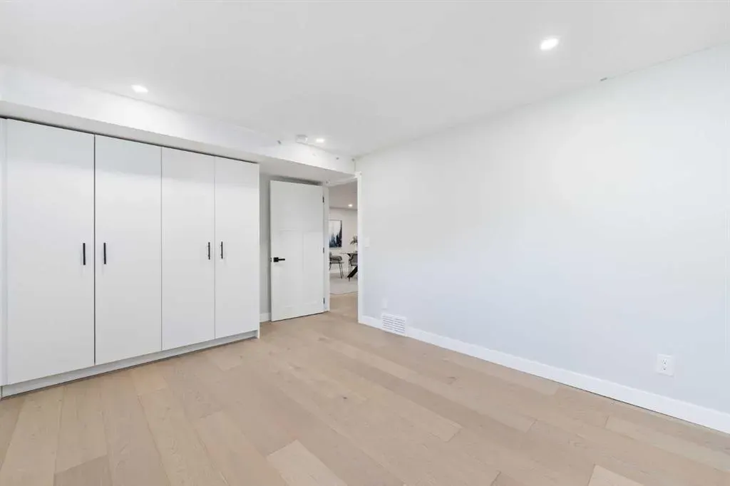 328 Cantrell Place SW