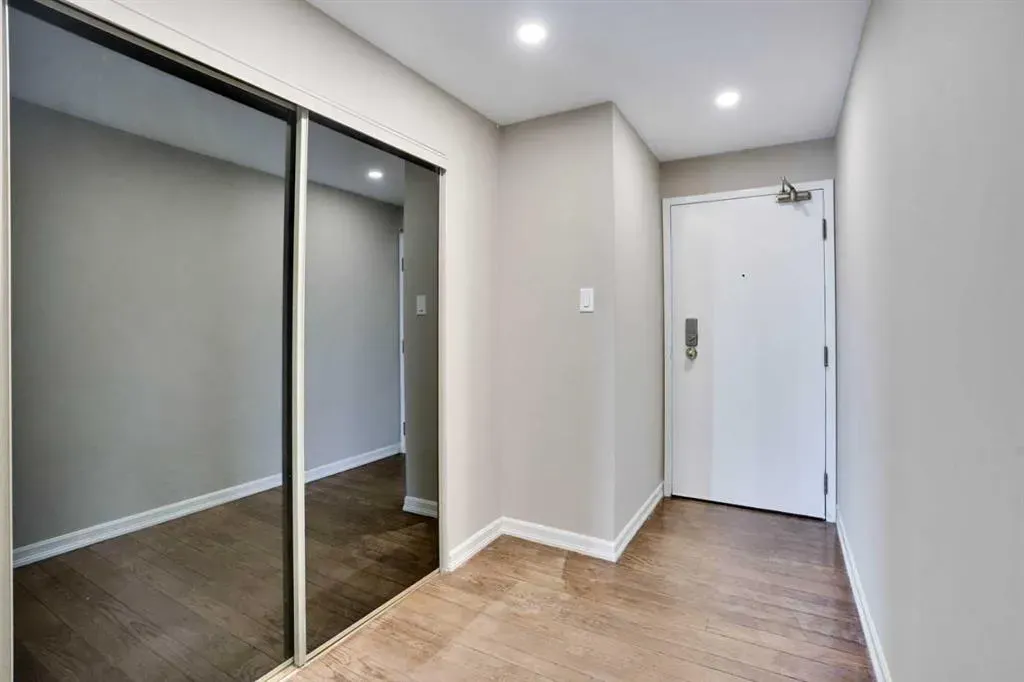 330 26 Avenue SW, #1703