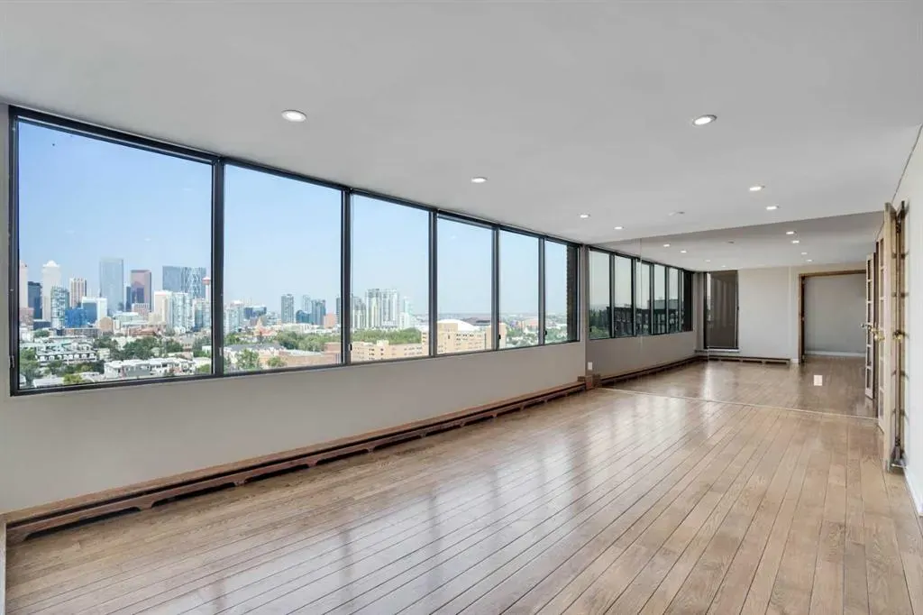 330 26 Avenue SW, #1703