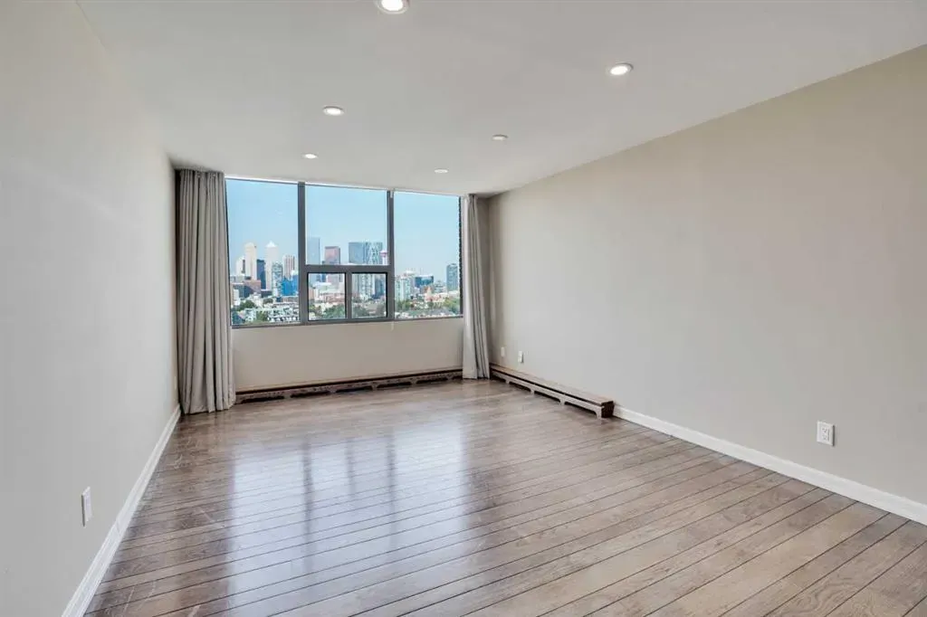 330 26 Avenue SW, #1703