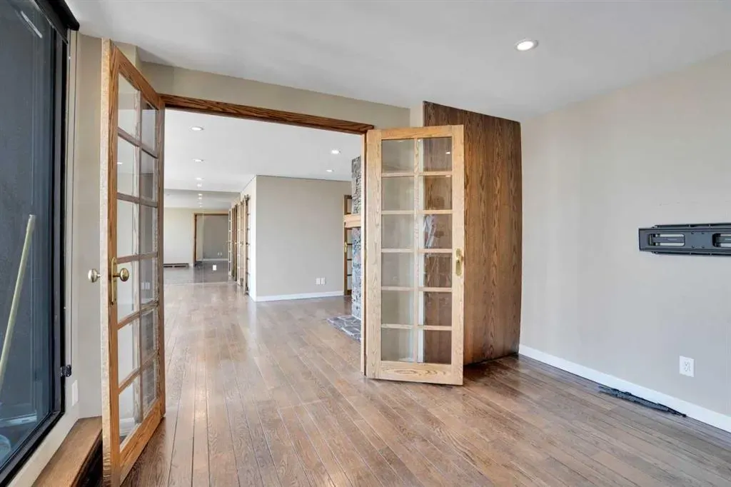 330 26 Avenue SW, #1703