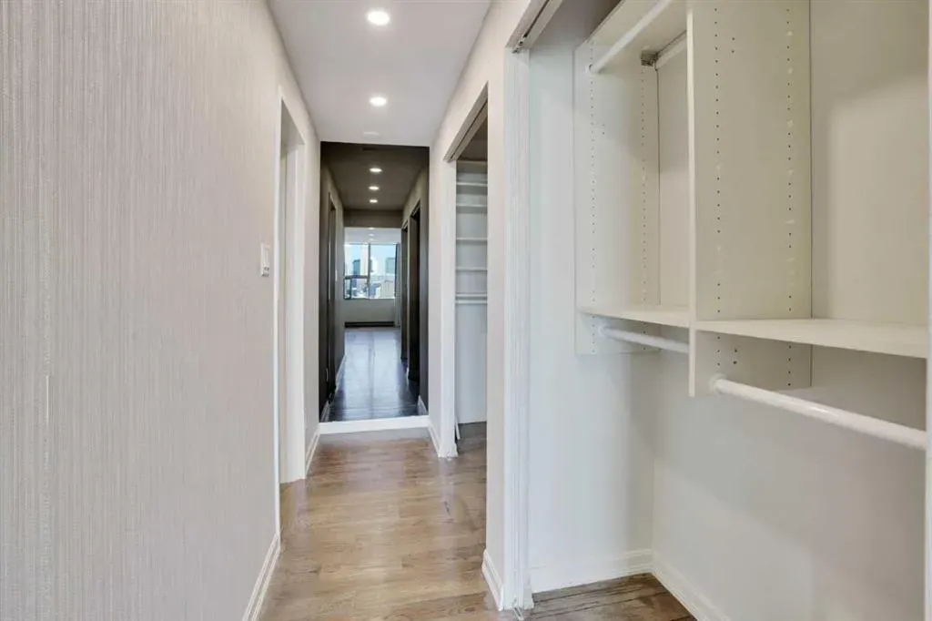 330 26 Avenue SW, #1703