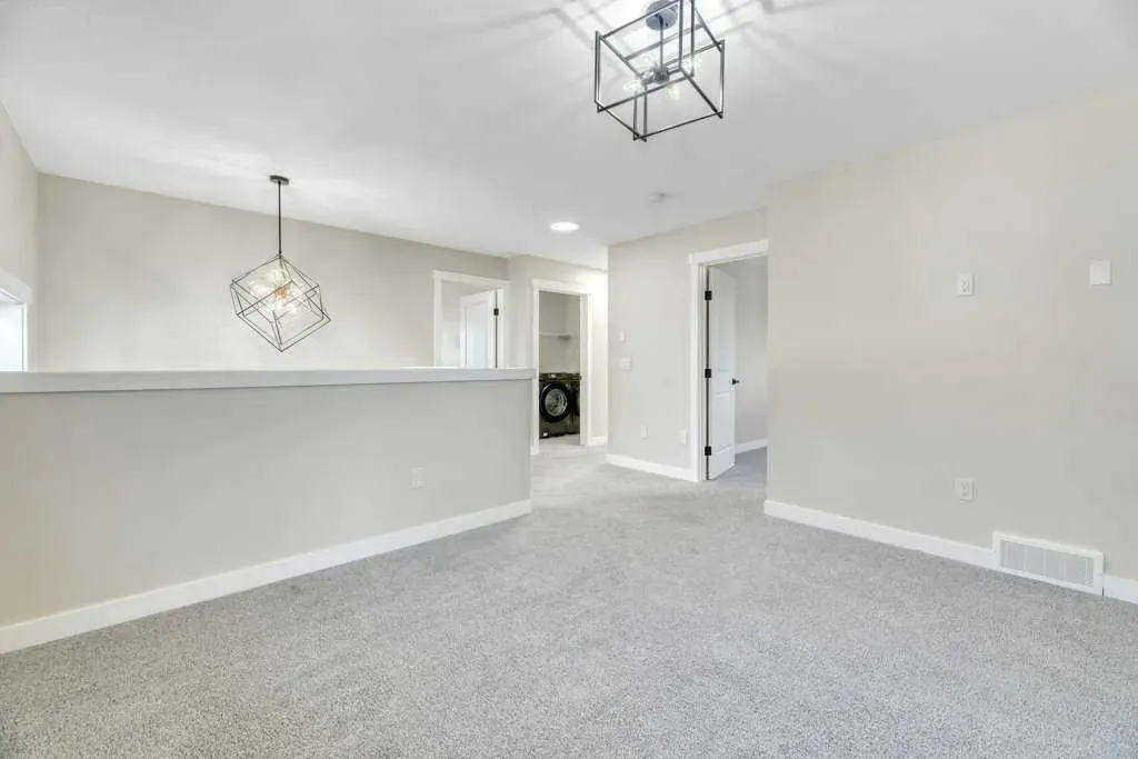 828 Edgefield Street