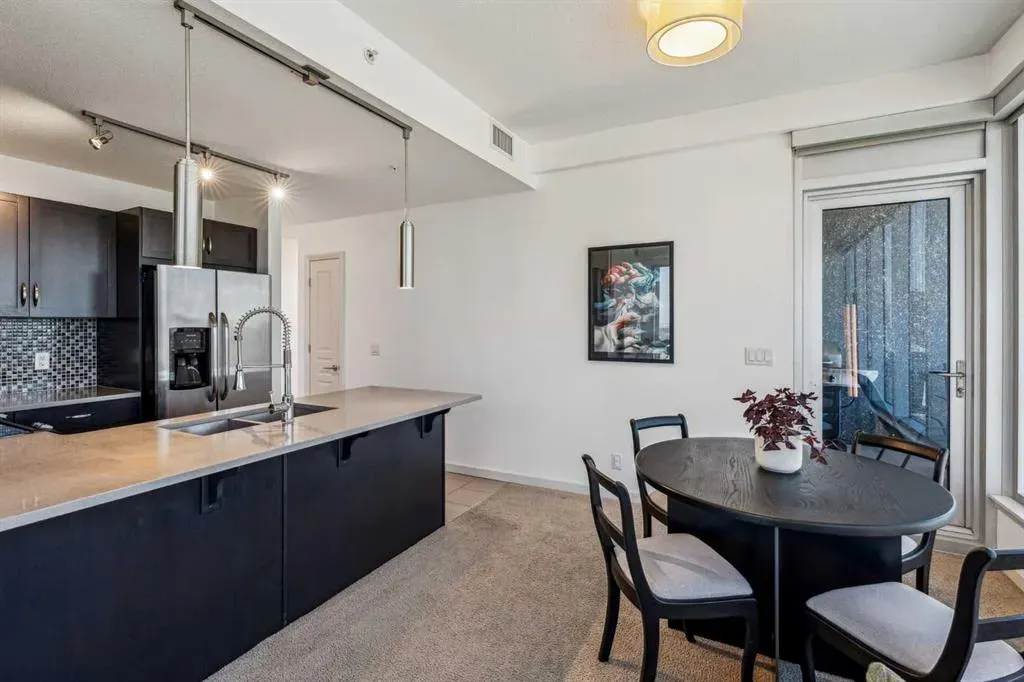 1320 1 Street SE, #2807