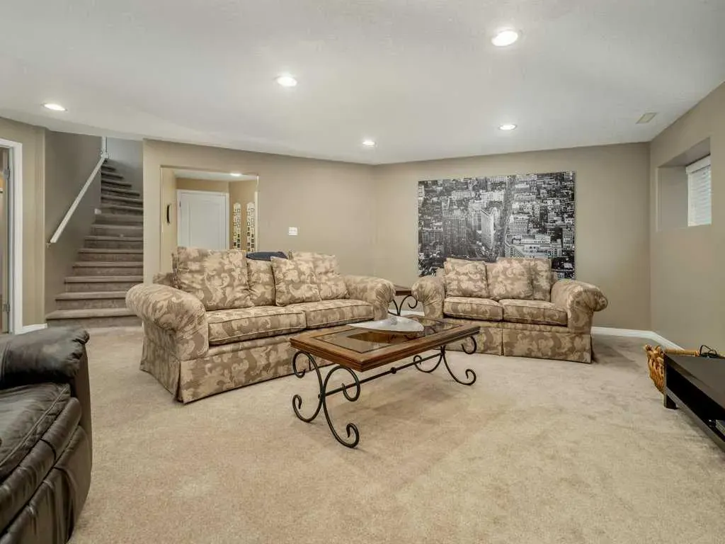 27 Rivermill Landing W