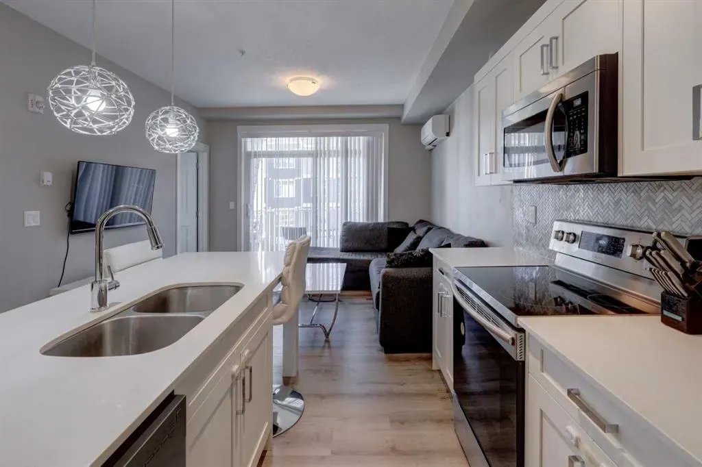 100 Auburn Meadows Common SE, #315