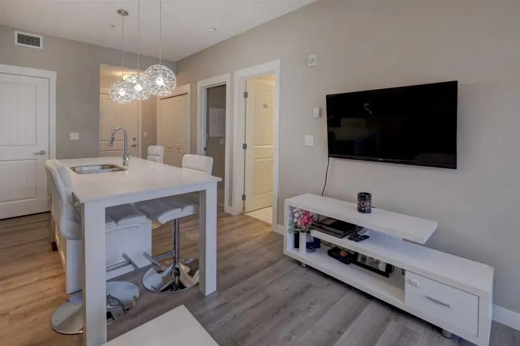 100 Auburn Meadows Common SE, #315