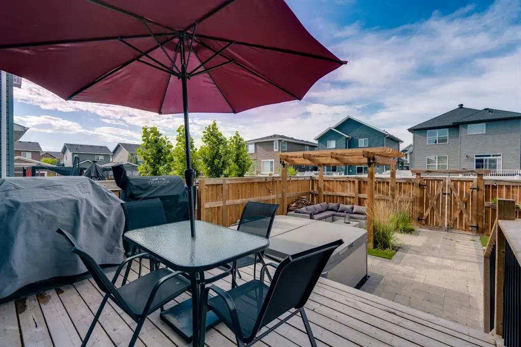 2173 Ravensdun Crescent SE