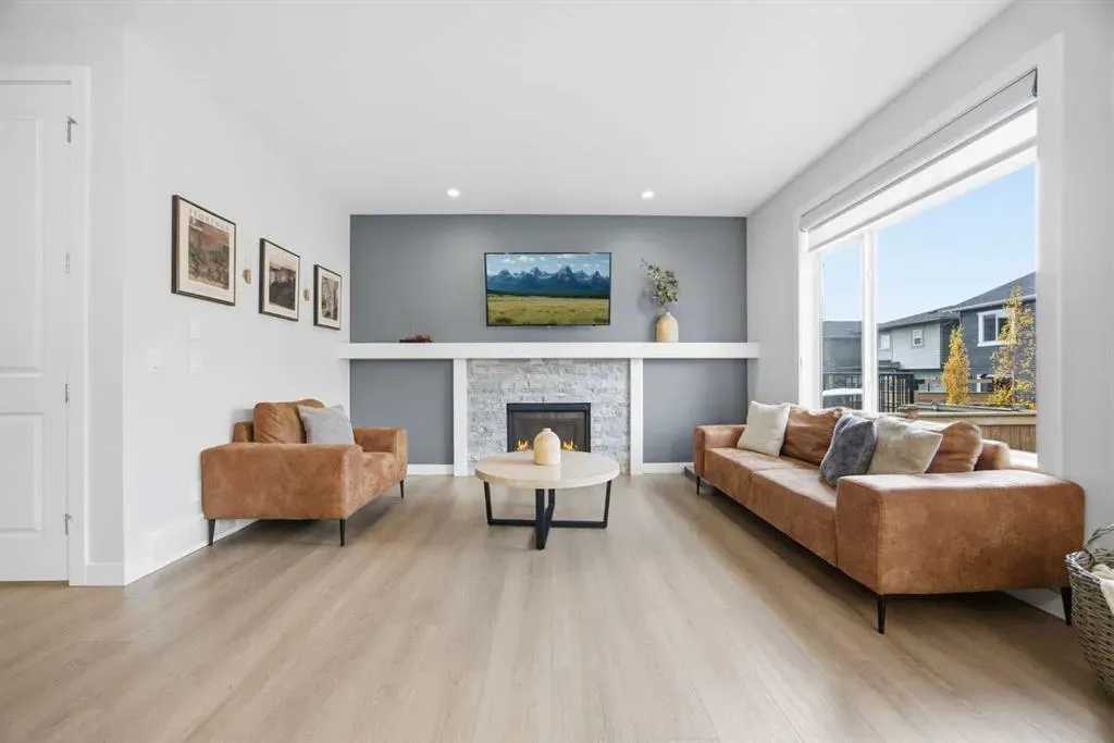 520 Kingsmere Way SE