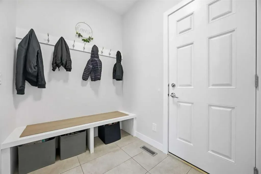 520 Kingsmere Way SE