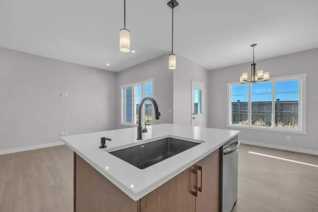 203 Homestead Common NE