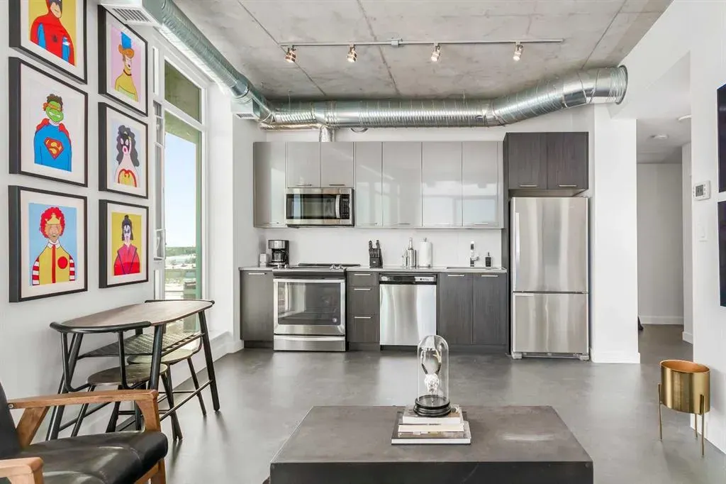 624 8 Avenue SE, #804