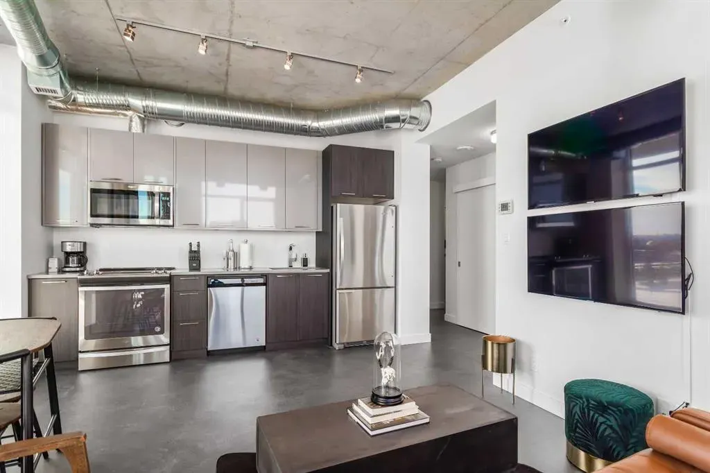 624 8 Avenue SE, #804