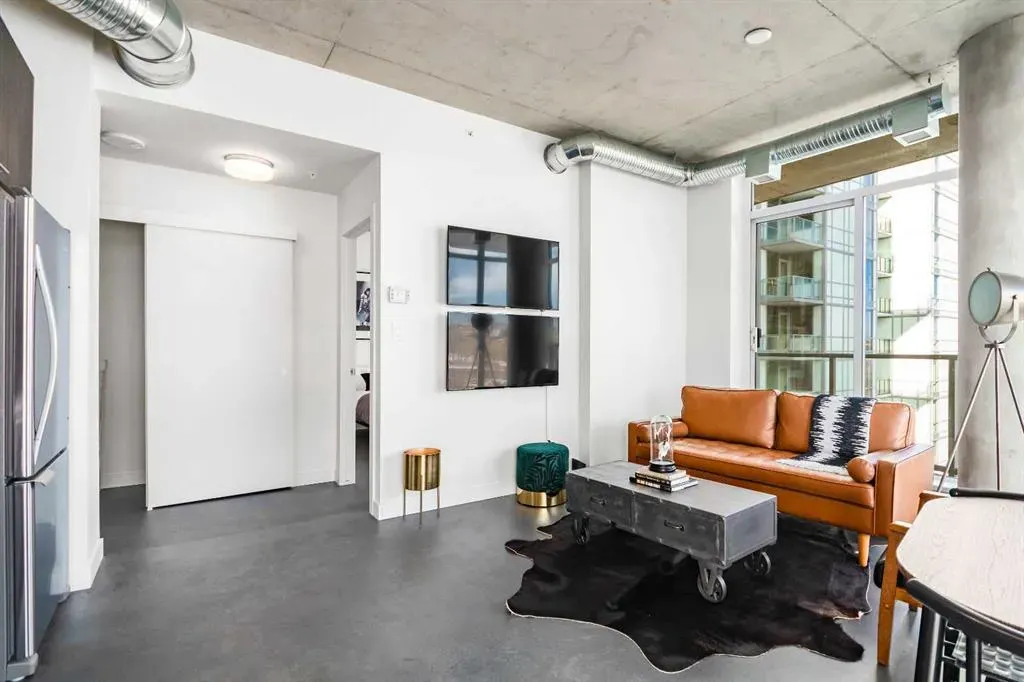 624 8 Avenue SE, #804