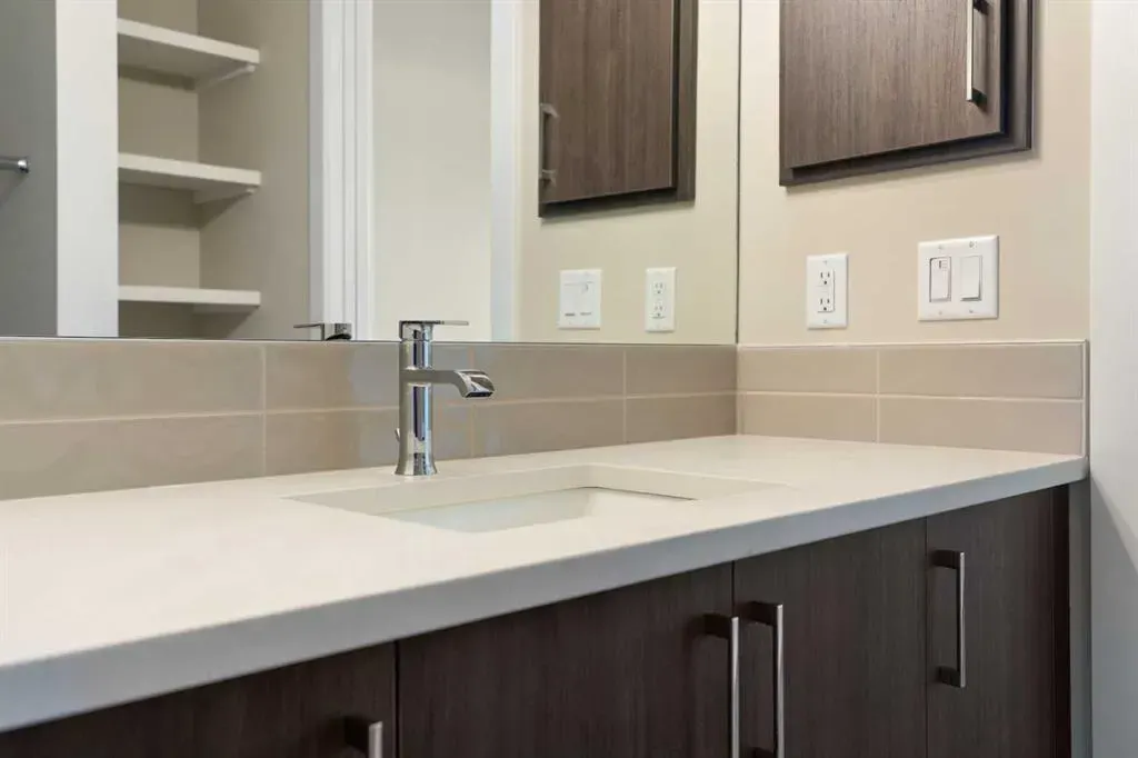 285 Chelsea Court, #72