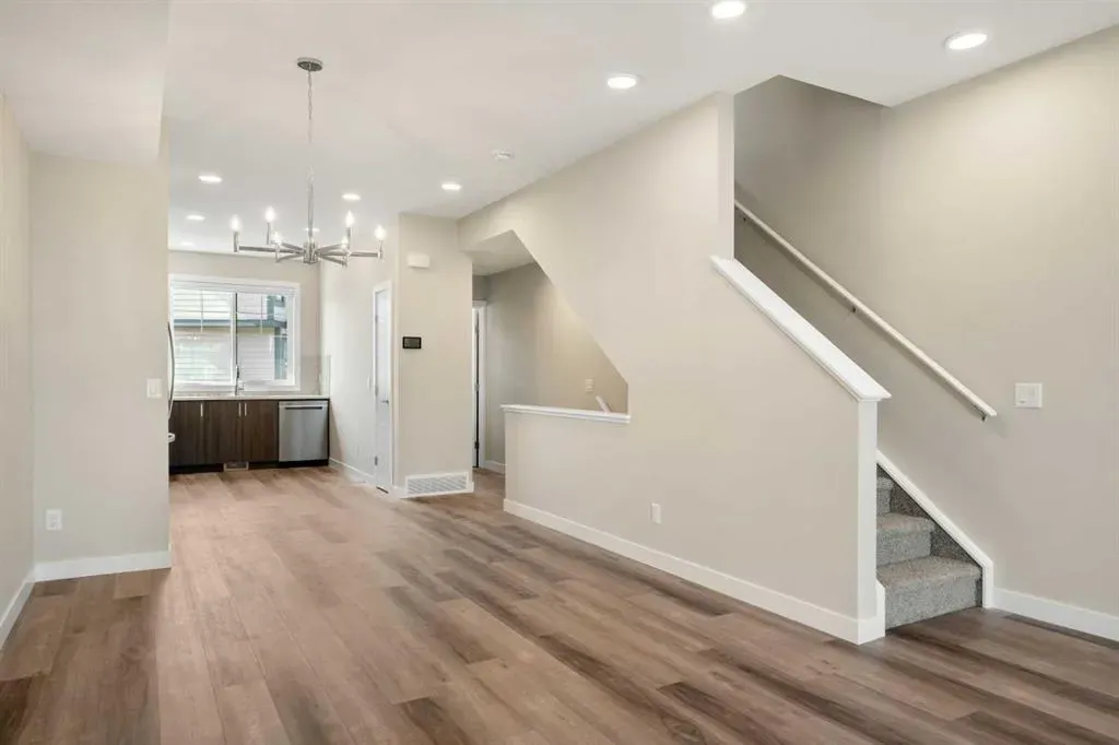 285 Chelsea Court, #72