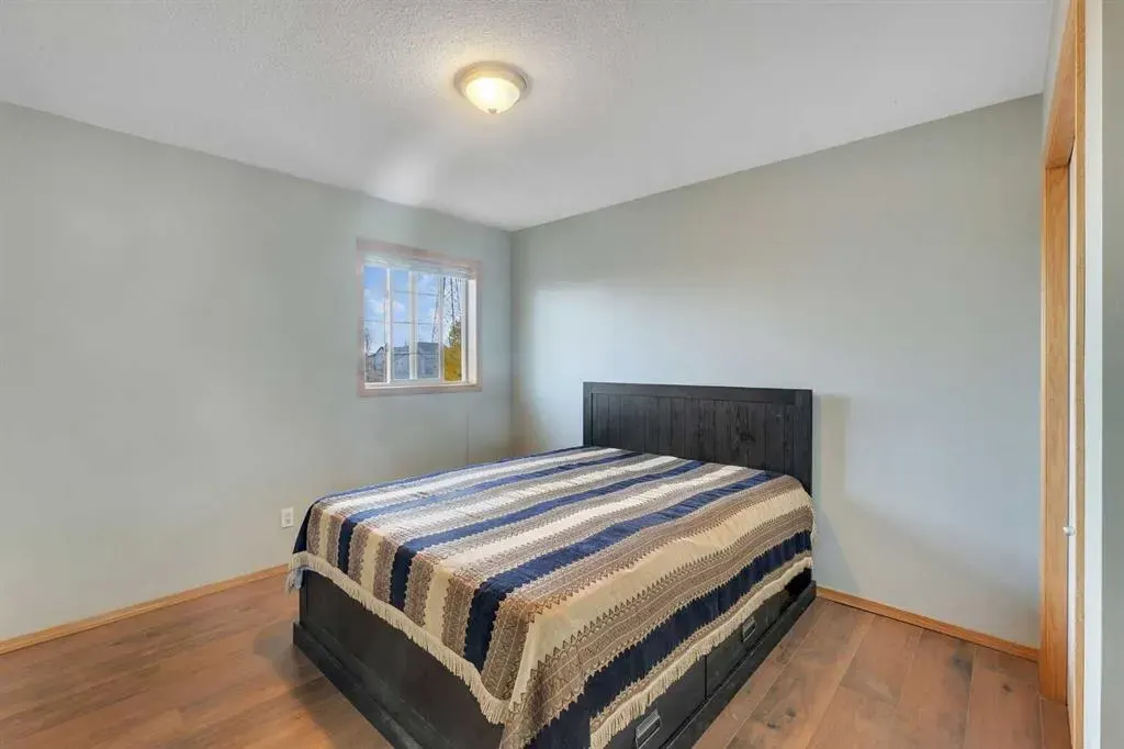 185 West Lakeview Drive