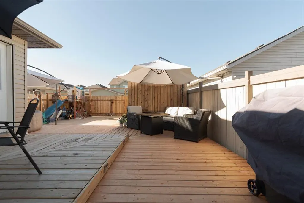 216 Coyote Crescent