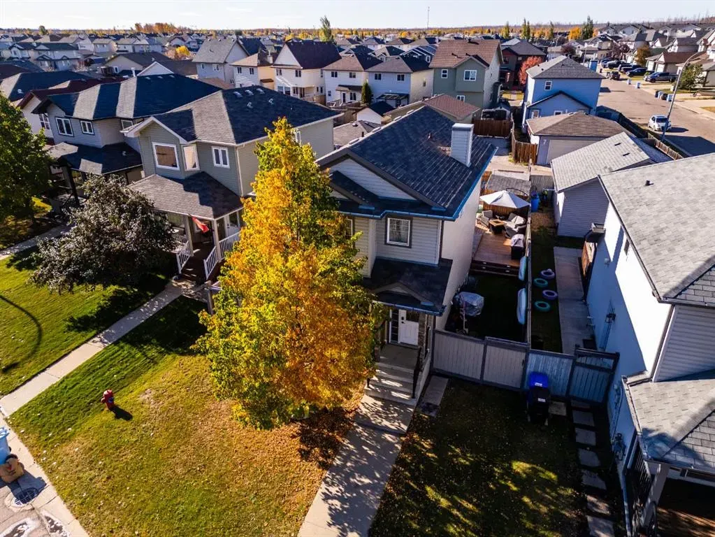 216 Coyote Crescent