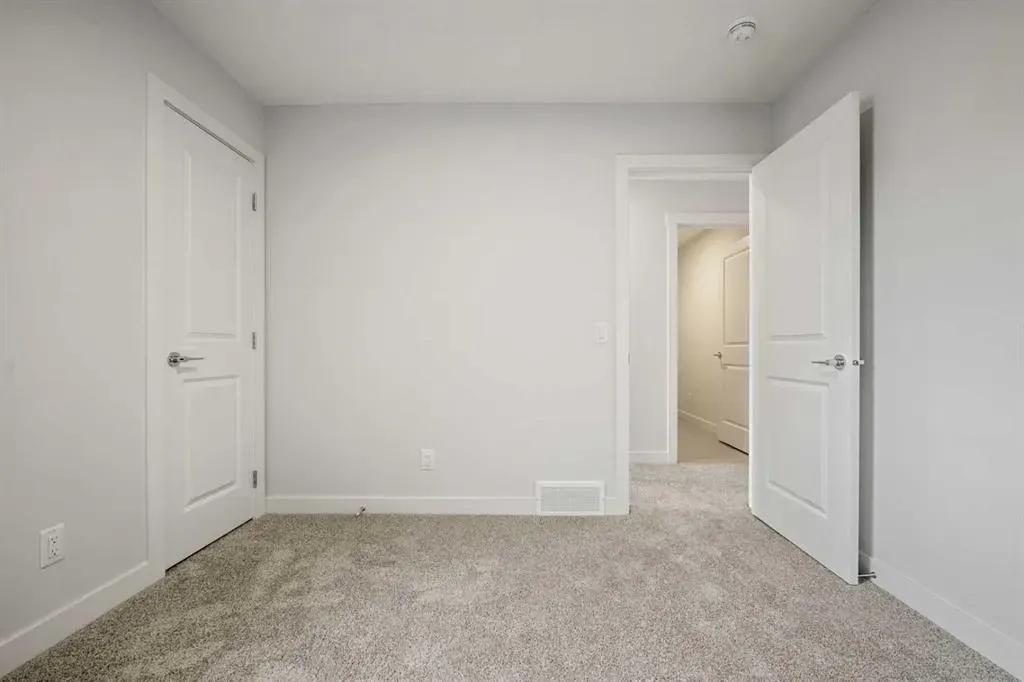 72 Amblefield Grove NW