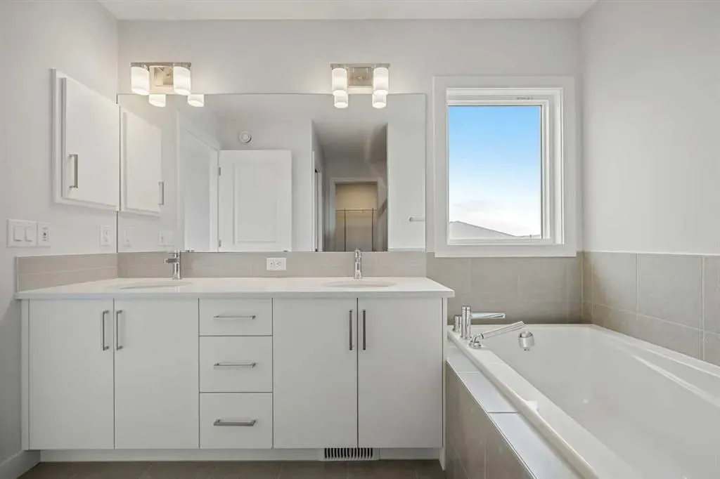 72 Amblefield Grove NW