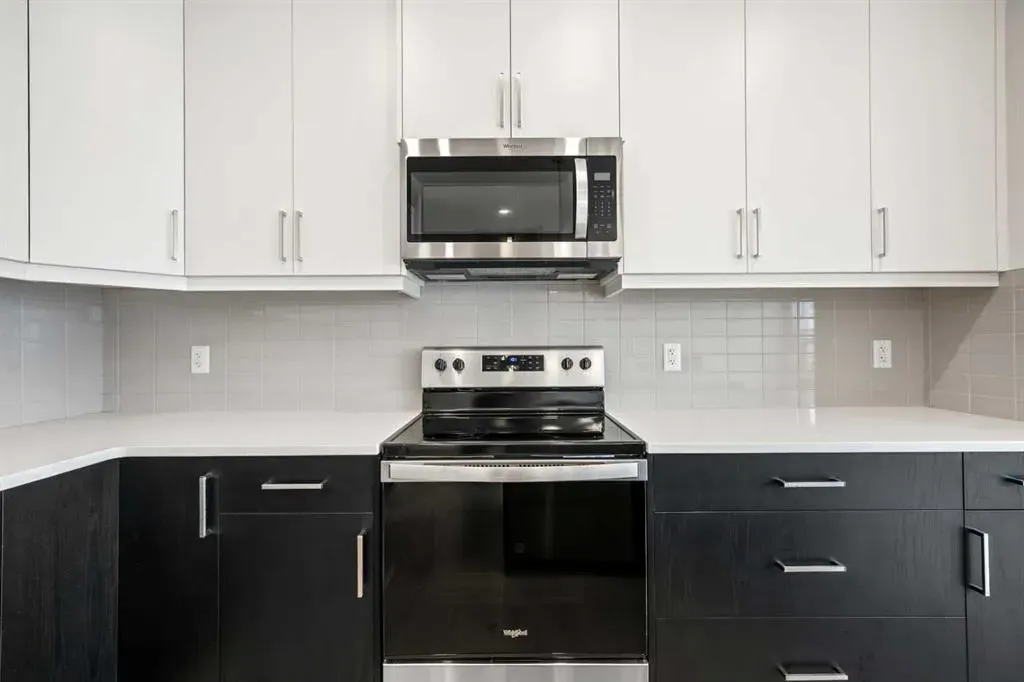 72 Amblefield Grove NW