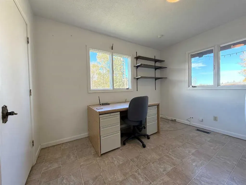 650079 Range Road 233