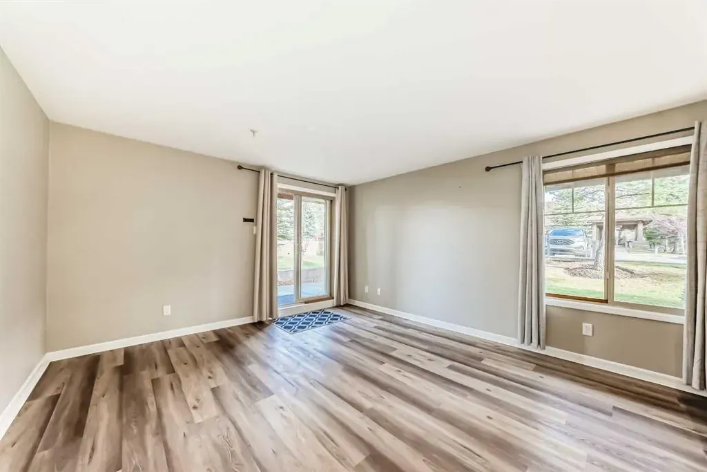92 Crystal Shores Road, #3104