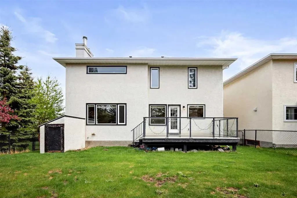 26 Hamptons Grove NW