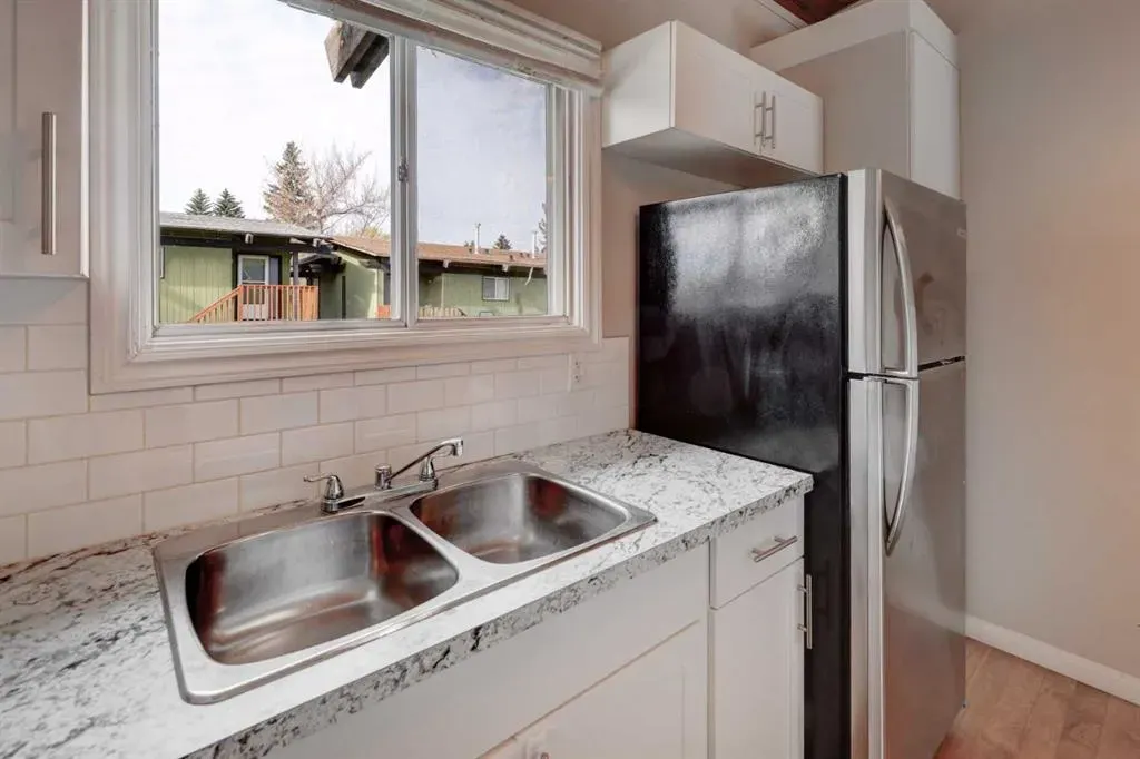 531 Sabrina Road SW