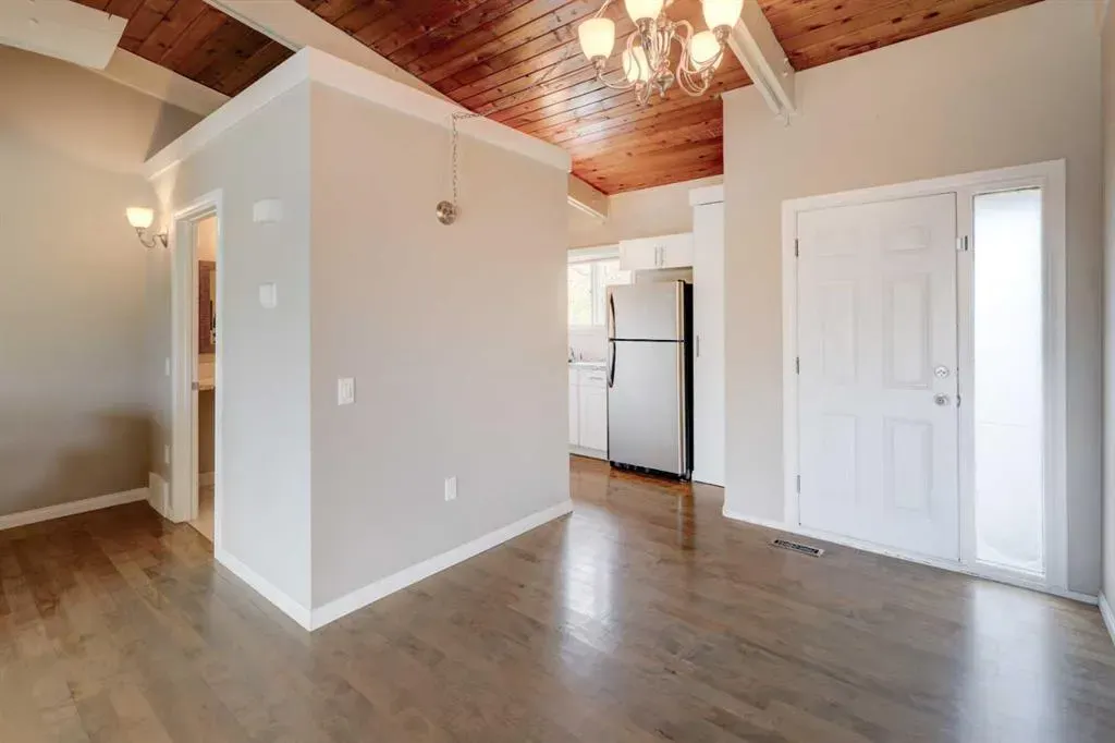 531 Sabrina Road SW