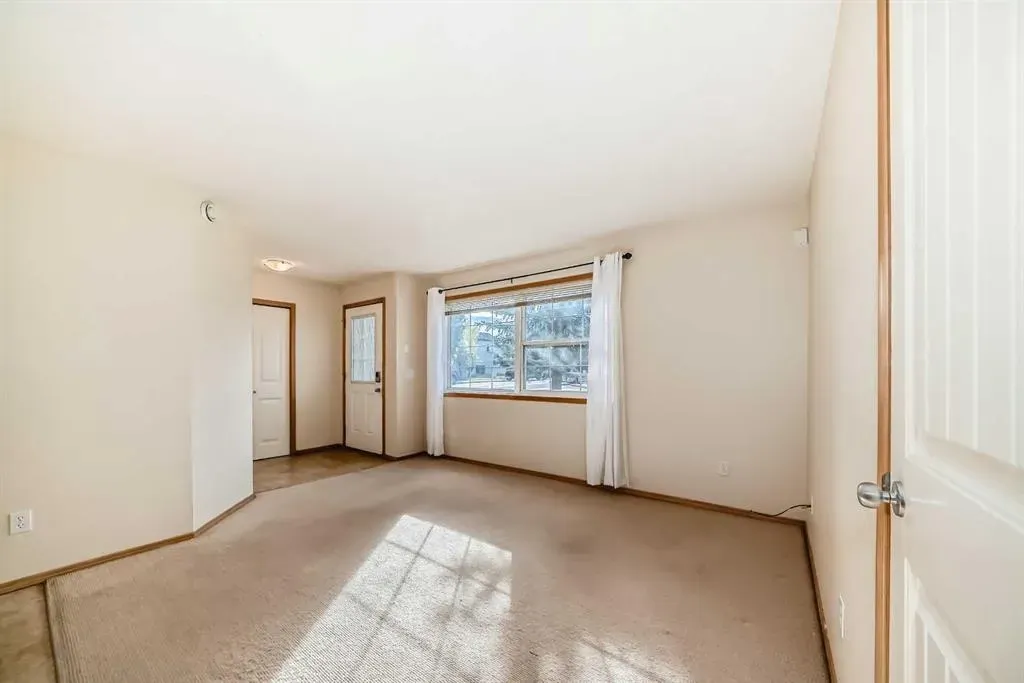 20 Panatella Landing NW, #106