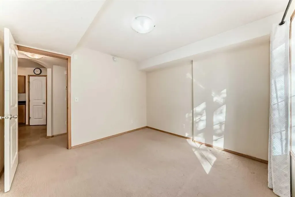 20 Panatella Landing NW, #106