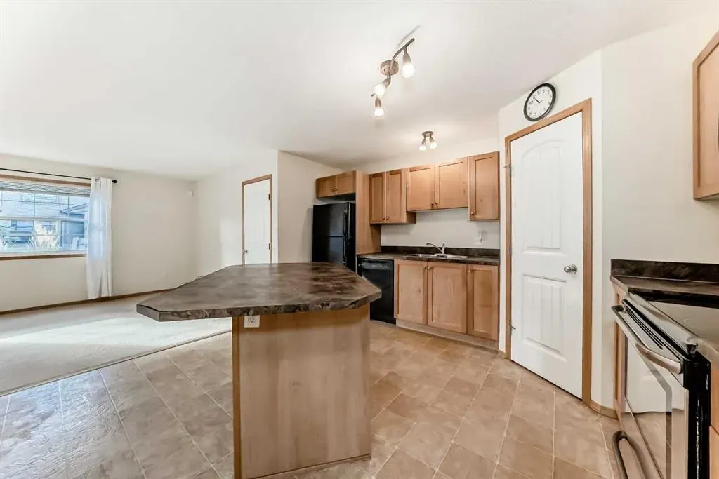 20 Panatella Landing NW, #106