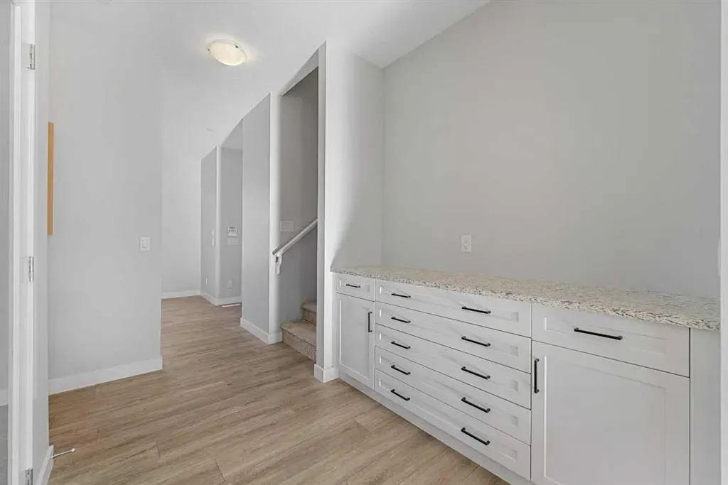 129 Hotchkiss Way SE