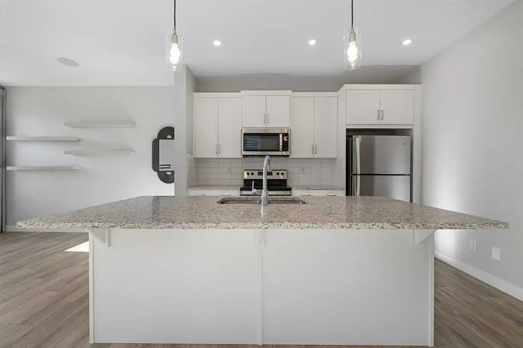 129 Hotchkiss Way SE