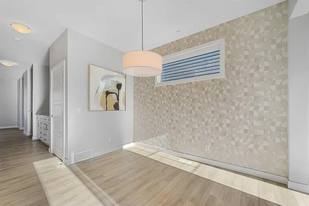 129 Hotchkiss Way SE