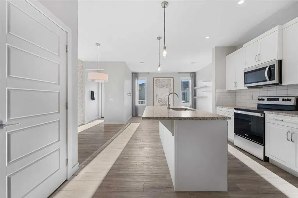 129 Hotchkiss Way SE