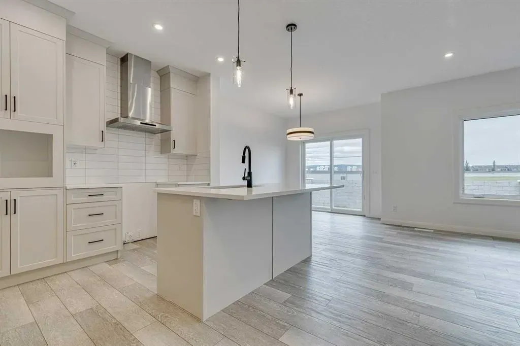 260 Dawson Wharf Crescent