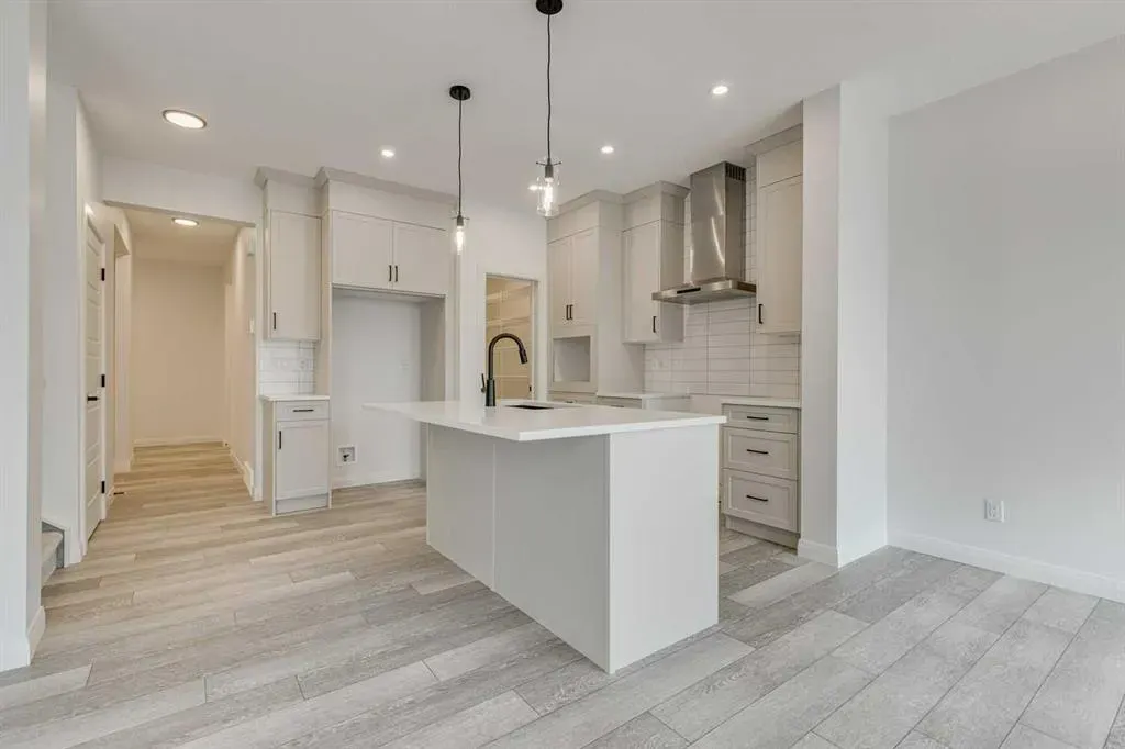 260 Dawson Wharf Crescent