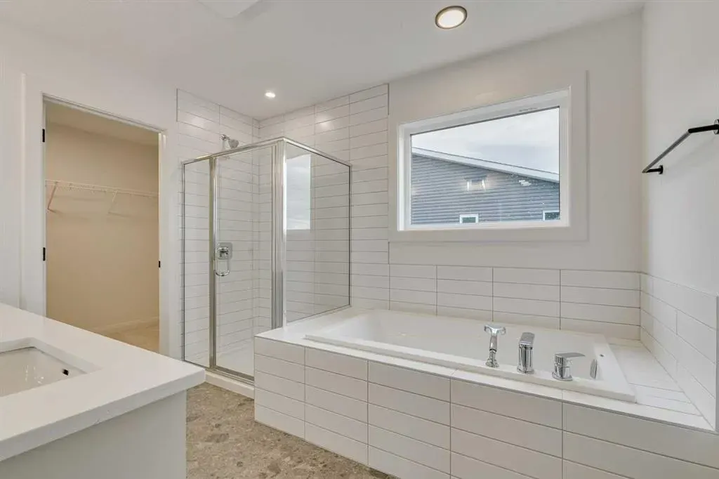 260 Dawson Wharf Crescent