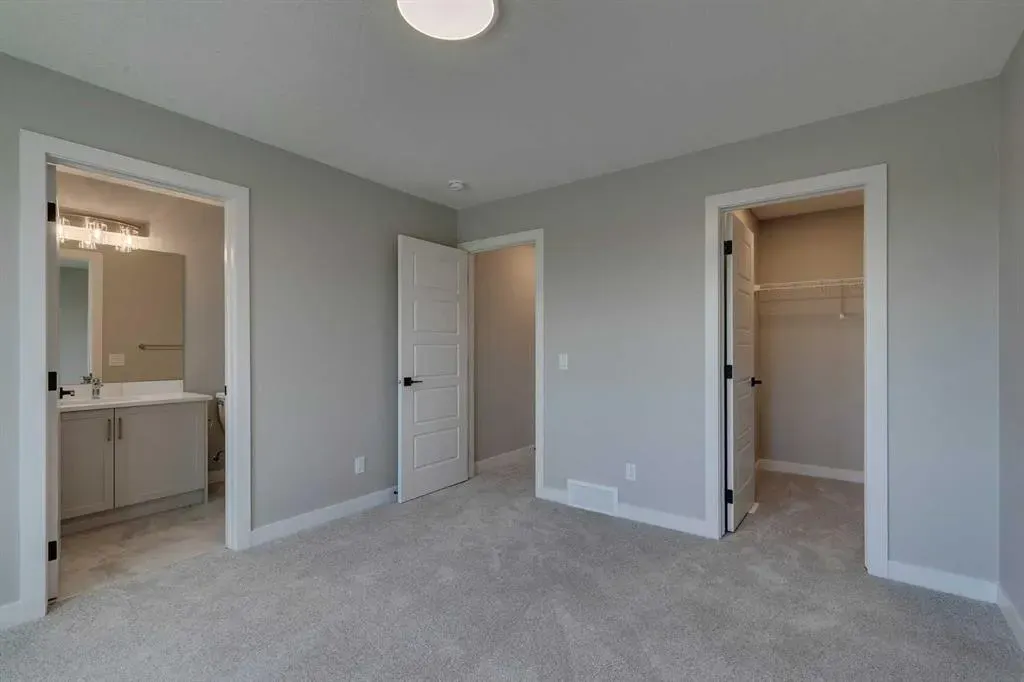 45 Ambleton Boulevard NW