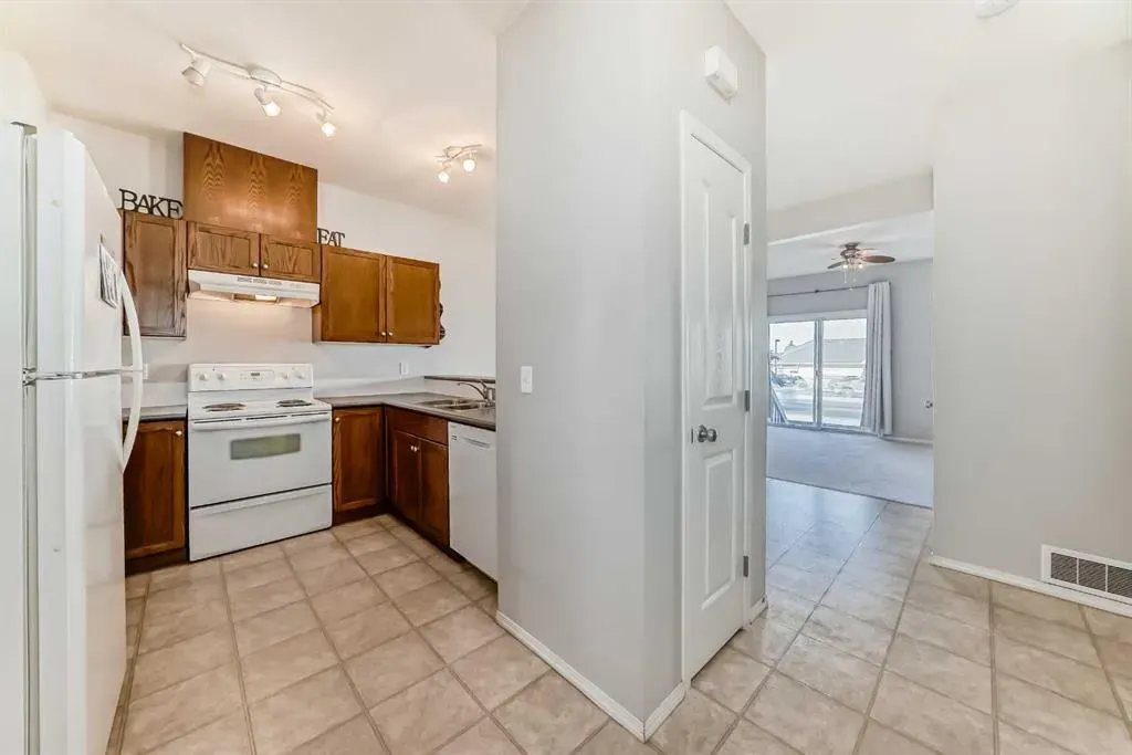 720 Willowbrook Road NW, #702