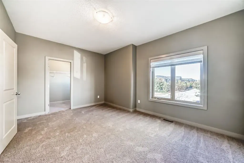 12 Cougar Ridge Landing SW