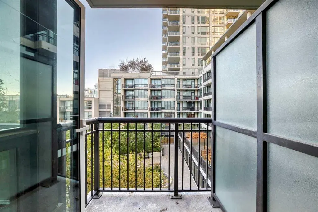 222 Riverfront Avenue SW, #459