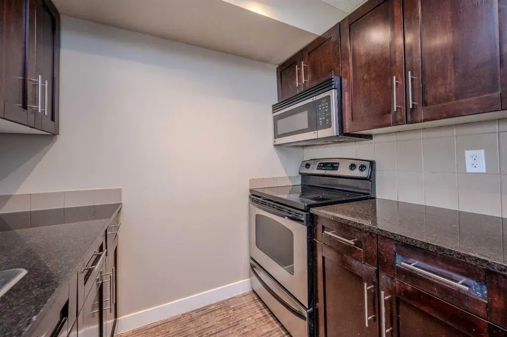 355 TARALAKE Way NE, #309