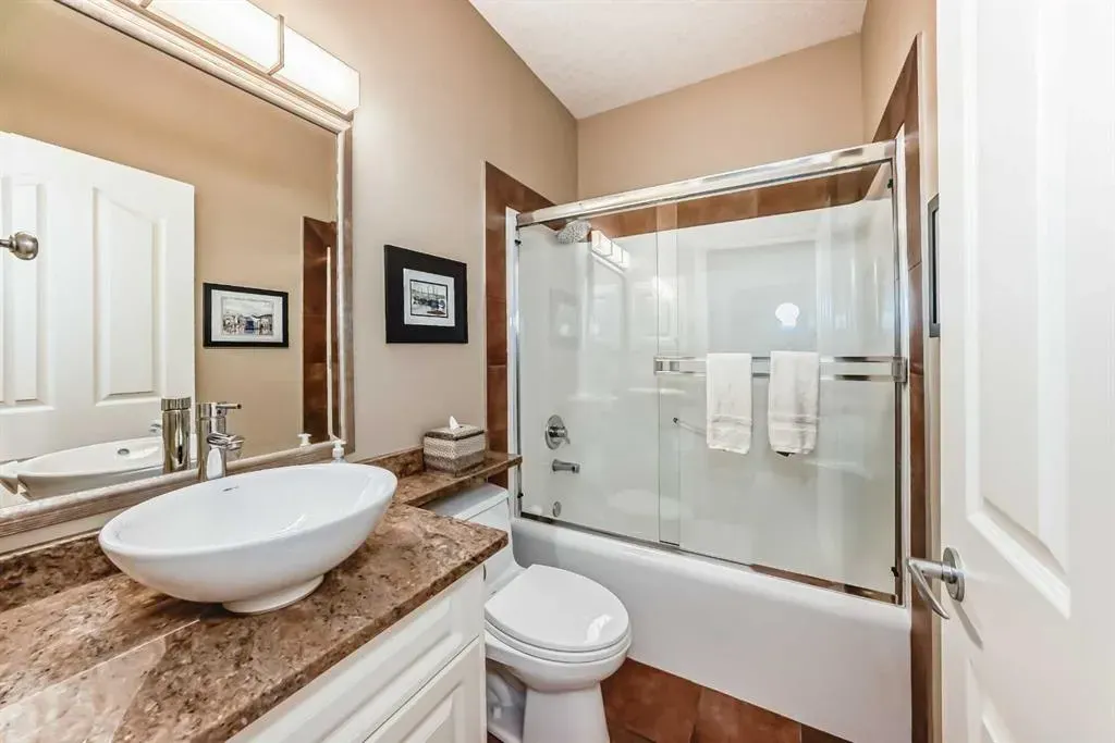 39 Arbour Estates Way NW