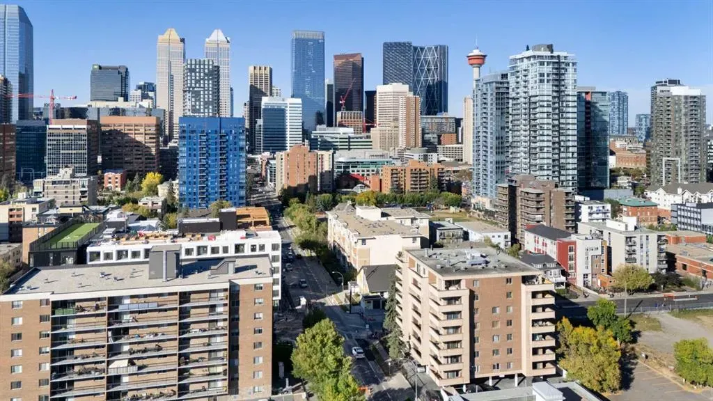 235 15 Avenue SW, #305