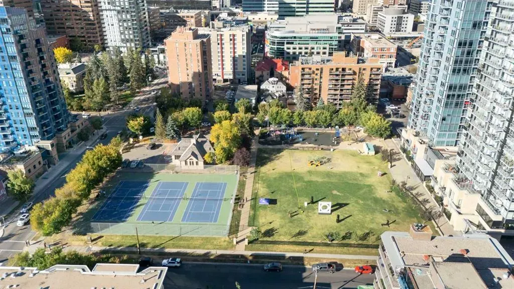 235 15 Avenue SW, #305